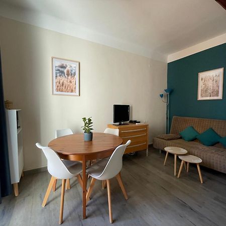 Appartamento Les 12 Sables Le Lavandou Esterno foto