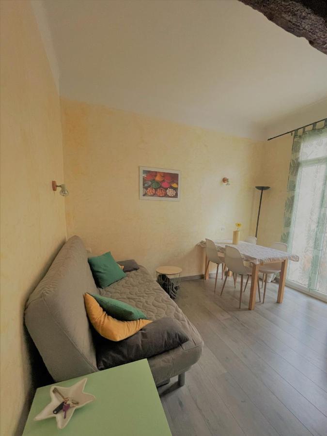 Appartamento Les 12 Sables Le Lavandou Esterno foto