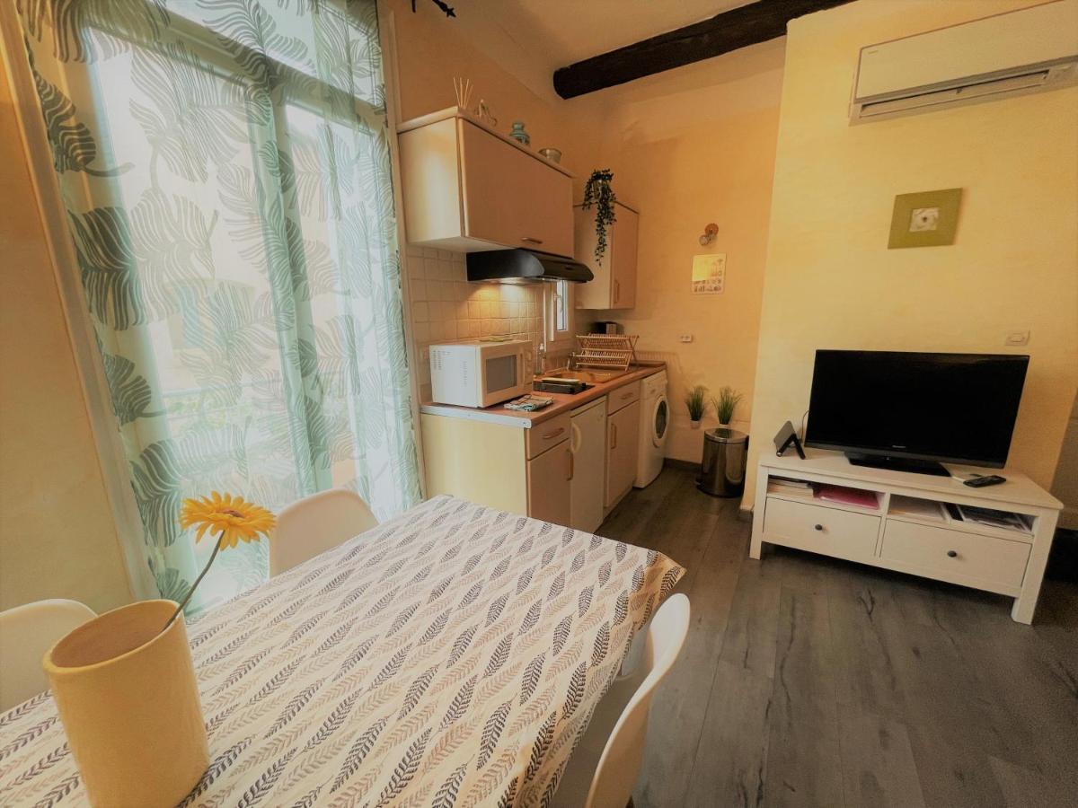 Appartamento Les 12 Sables Le Lavandou Esterno foto