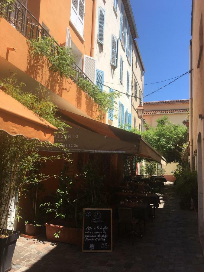 Appartamento Les 12 Sables Le Lavandou Esterno foto